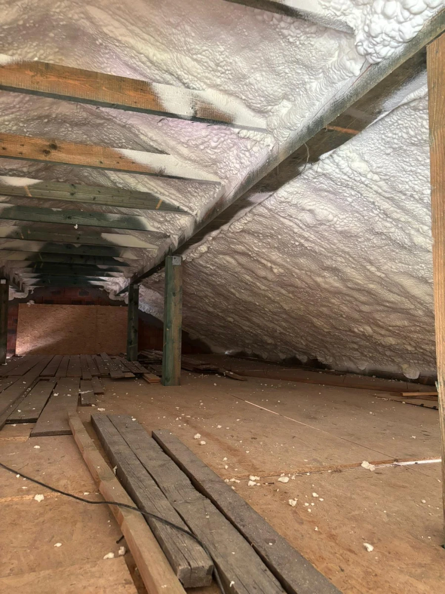 Ocieplenie poddasza piana domu Pszczyna